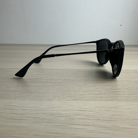 RAY-BAN RB 4171-F ERIKA  BLACK  FRAME BLACK LENSE 54mm